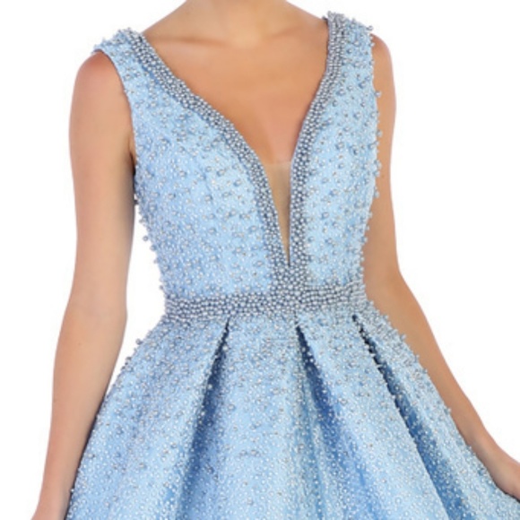 NWT BLUE CHAMPAGNE MAUVE OR WHITE EVENING BALL GOWN WITH BEADS - Picture 2 of 8